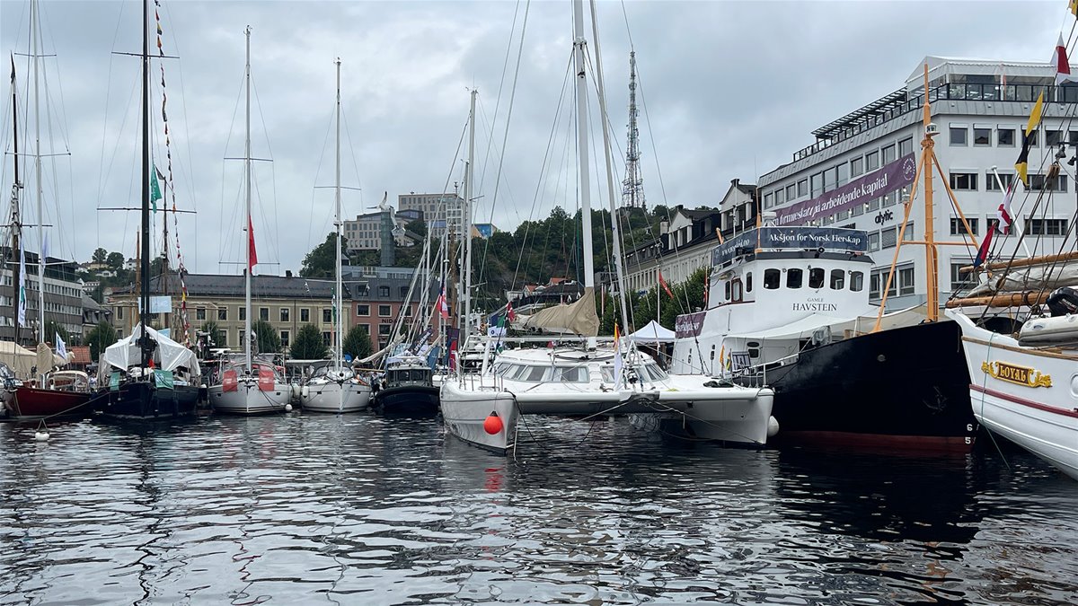 arendalsuka_flyte_2